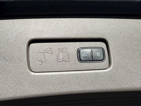 Used 2021 Lincoln Aviator Reserve w/ Equipment Group 202A image 19