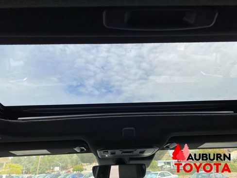 New 2026 Toyota 4Runner TRD Off-Road Premium AWD/4WD image 29