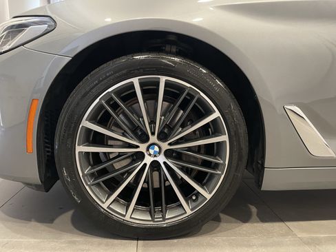 Certified 2023 BMW 540i xDrive w/ Executive Package AWD/4WD image 7