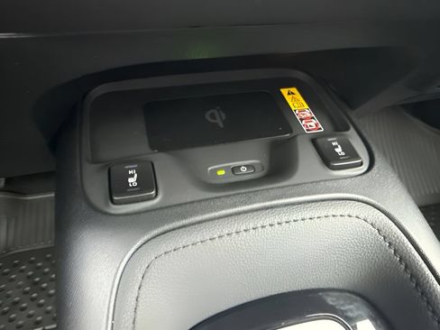 Used 2026 Toyota Corolla SE FWD image 14