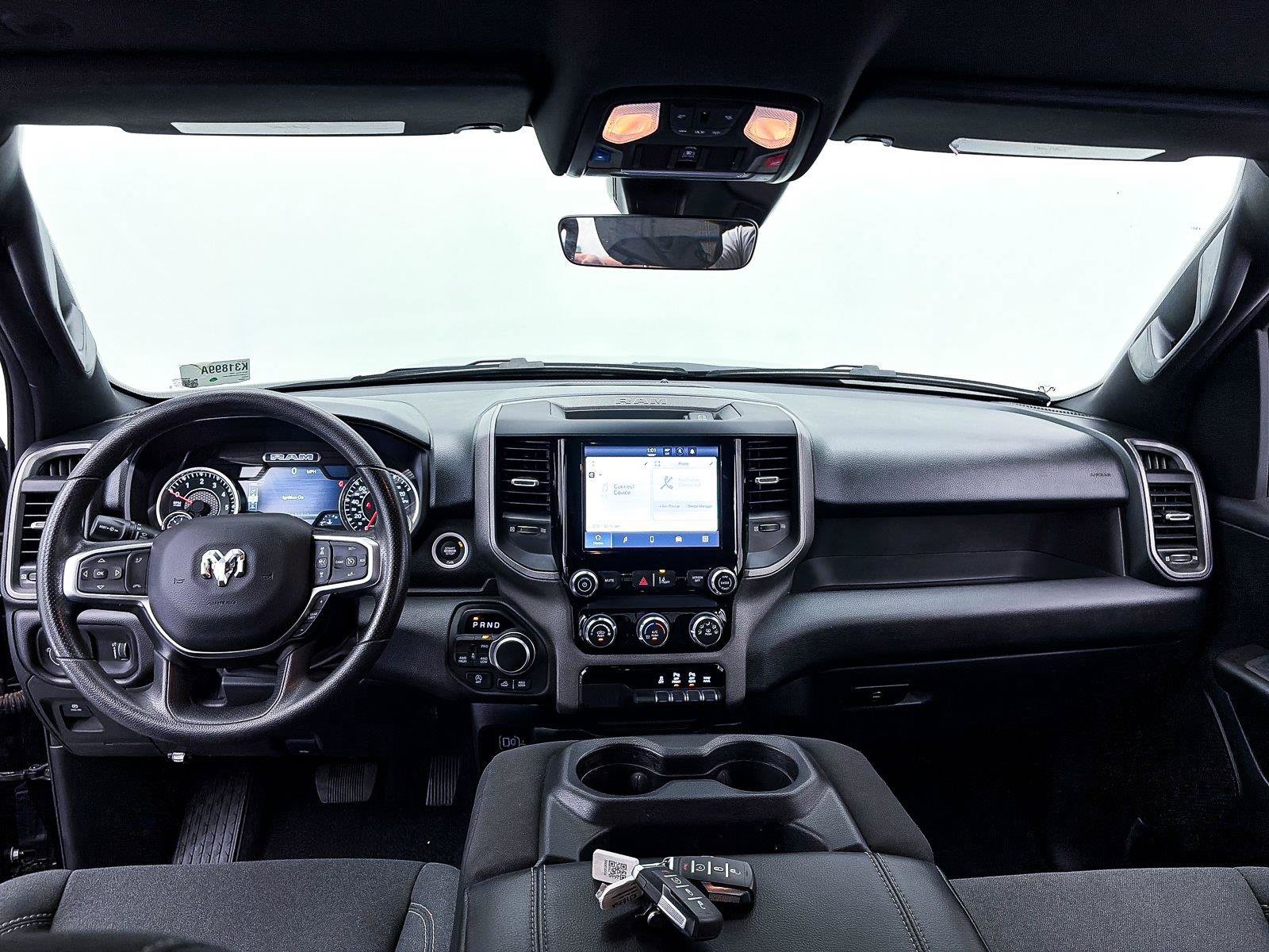 Used 2025 RAM 1500 Warlock AWD/4WD image 21