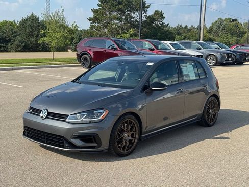 Used 2019 Volkswagen Golf R 4-Door AWD/4WD image 32
