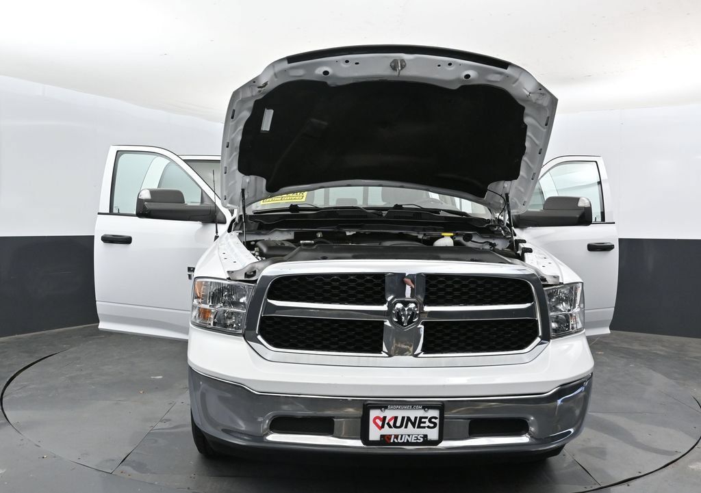 Used 2023 RAM 1500 Classic SLT w/ Trailer & Traction Group AWD/4WD image 49