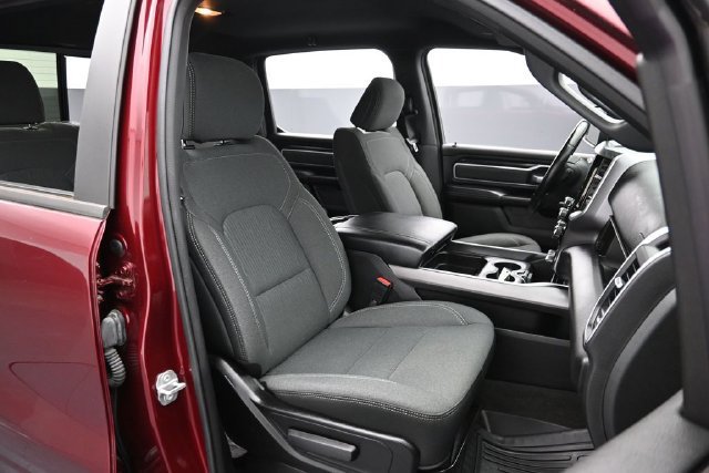 Used 2022 RAM 1500 Big Horn AWD/4WD image 30