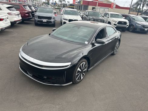 Used 2024 Lucid Air Pure image 2