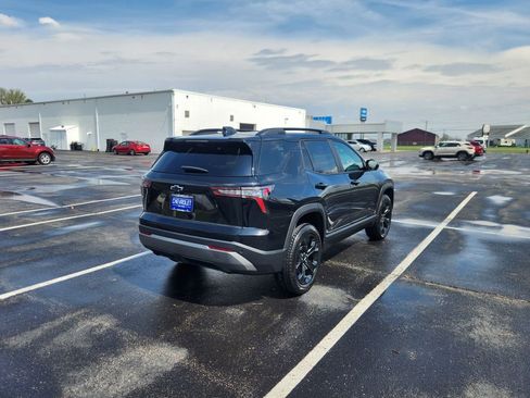 New 2026 Chevrolet Equinox LT image 8