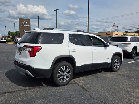 Used 2023 GMC Acadia SLT AWD/4WD image 15