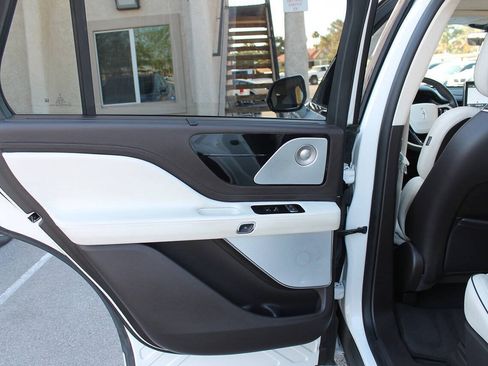 Used 2020 Lincoln Aviator Black Label Grand Touring w/ Class IV Trailer Tow Package AWD/4WD image 29