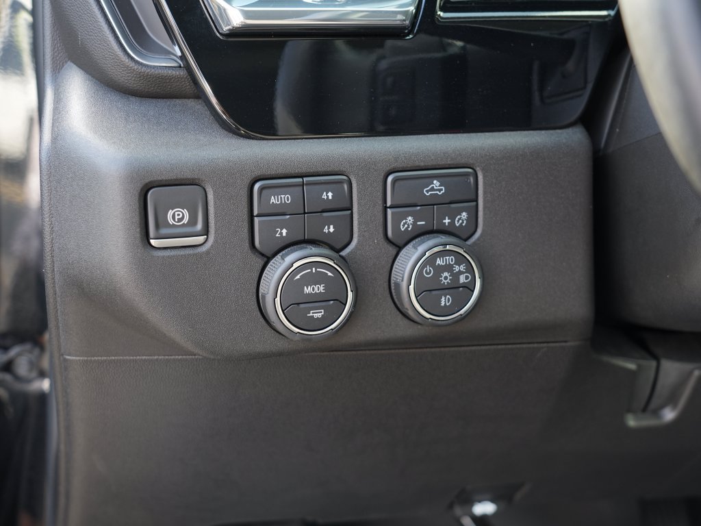 Used 2024 Chevrolet Silverado 1500 RST w/ Redline Edition AWD/4WD image 18