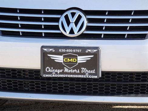 Used 2015 Volkswagen Passat TDI SE FWD image 10