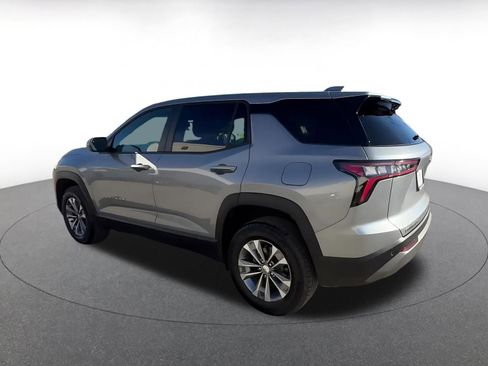 Used 2025 Chevrolet Equinox LT image 10