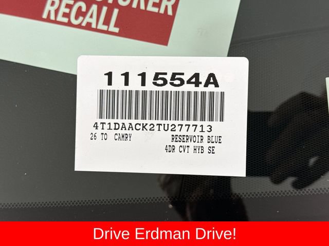 Used 2026 Toyota Camry SE FWD image 31