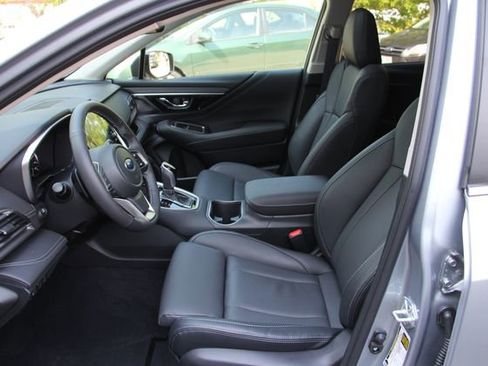 Certified 2025 Subaru Outback Limited AWD/4WD image 18
