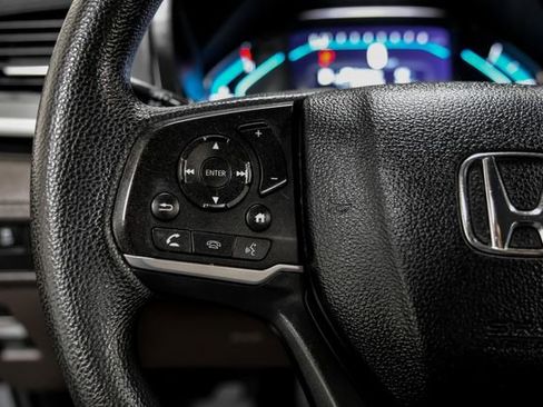 Used 2019 Honda Odyssey EX image 16