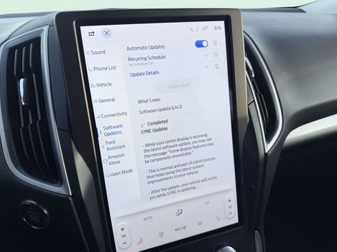 Used 2023 Ford Edge SEL w/ Convenience Package image 78