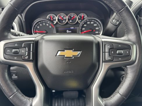 Used 2022 Chevrolet Silverado 2500 LT w/ Convenience Package image 30