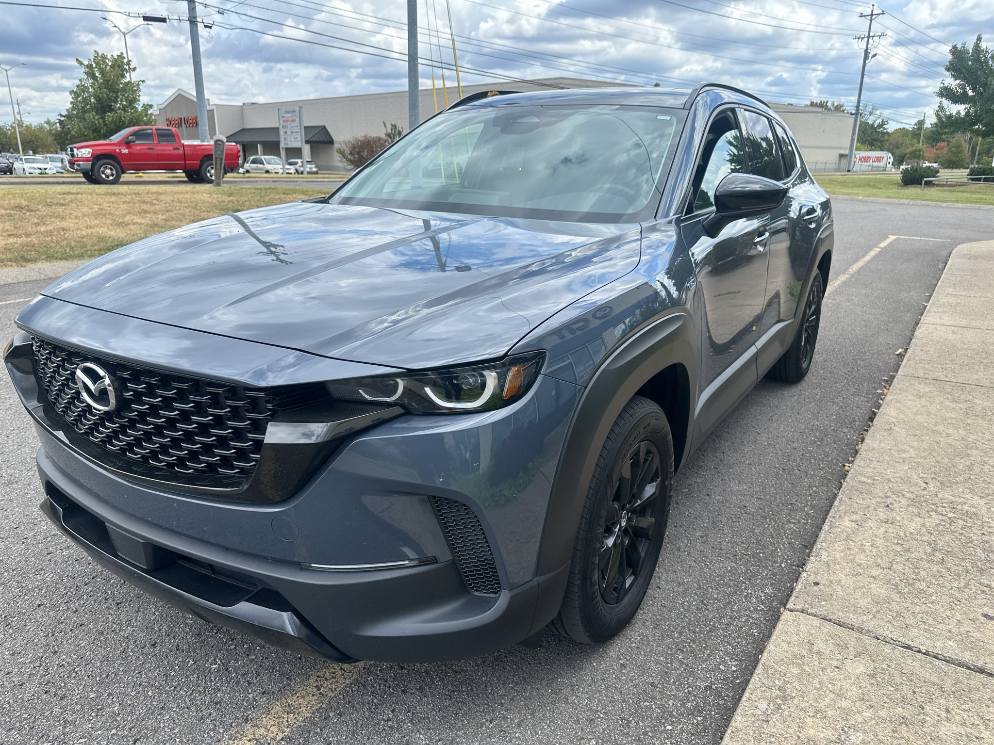 Used 2025 MAZDA CX-50 AWD 2.5 Hybrid w/ Premium Pkg image 8
