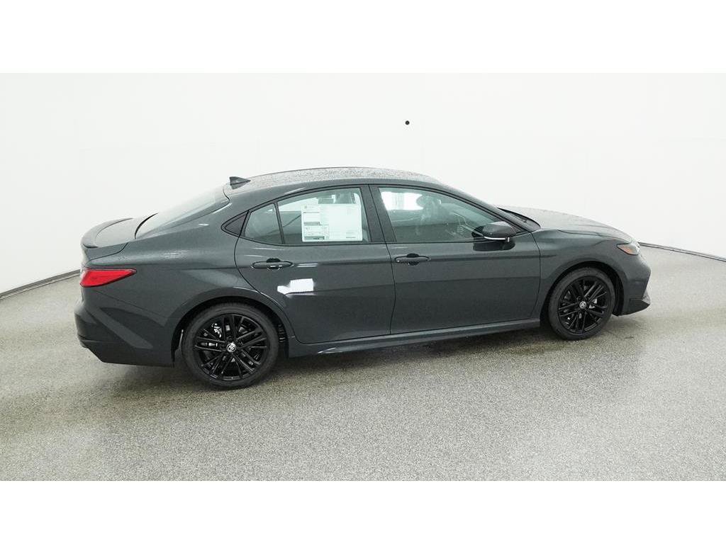 Used 2025 Toyota Camry SE FWD image 12