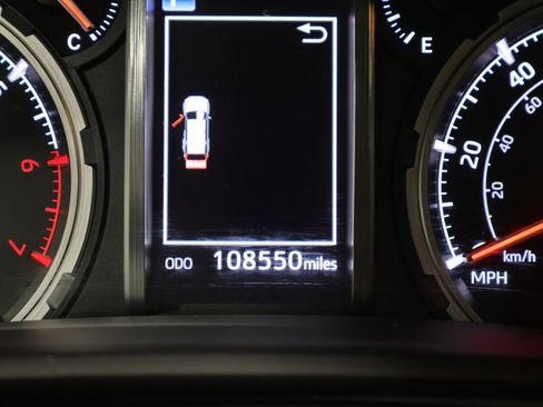 Used 2021 Toyota 4Runner TRD Off-Road Premium w/ Moonroof Package AWD/4WD image 41