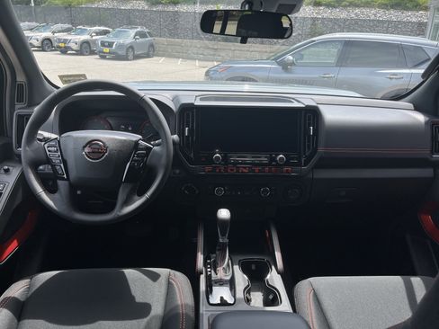 New 2025 Nissan Frontier PRO-4X image 3