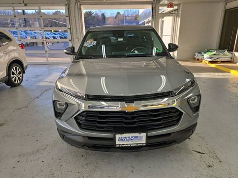Certified 2024 Chevrolet TrailBlazer LS w/ LS Convenience Package image 8