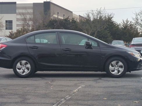 Used 2013 Honda Civic LX image 4