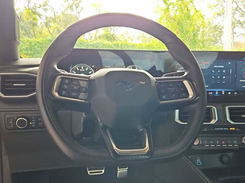 Used 2024 Ford Mustang Premium image 20