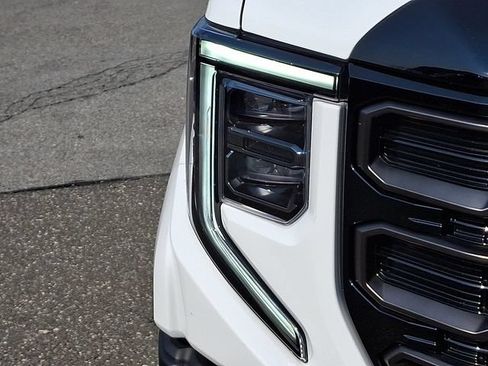 Used 2024 GMC Sierra 1500 AT4X w/ AT4X AEV Edition AWD/4WD image 30