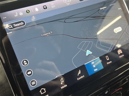 Used 2021 Jeep Grand Cherokee L Limited image 34