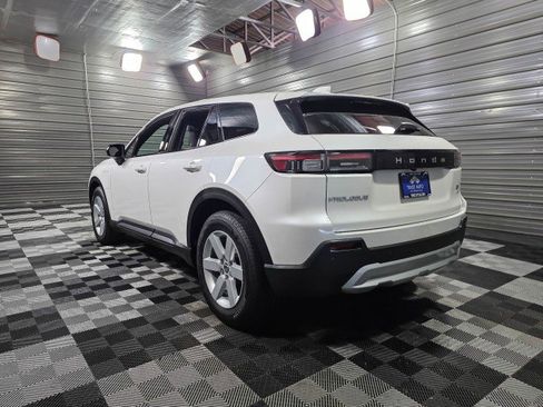 Used 2024 Honda Prologue EX image 7