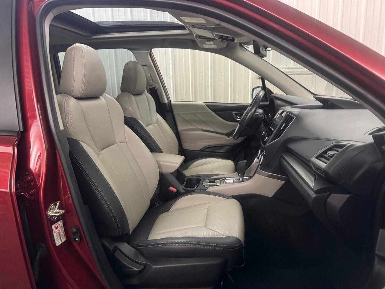Used 2020 Subaru Forester Premium AWD/4WD image 12