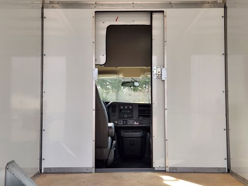 New 2025 Chevrolet Express 3500 w/ Power Convenience Package image 23