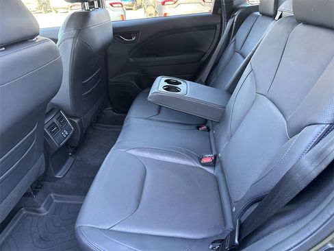 Used 2025 Subaru Forester Limited image 31