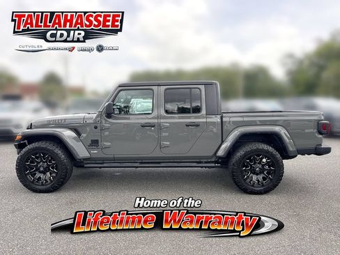 Used 2021 Jeep Gladiator Sport AWD/4WD image 8
