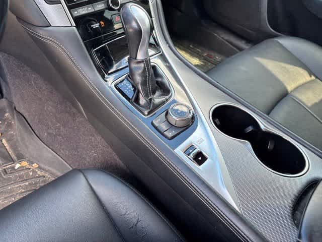 Used 2015 INFINITI Q50 AWD w/ Moonroof Package image 16