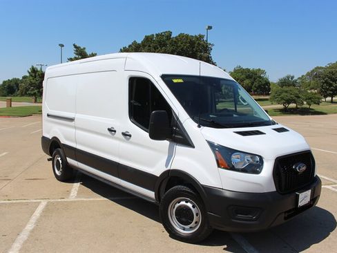 Used 2025 Ford Transit 250 148 Medium Roof w/ Load Area Protection Package RWD image 4