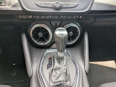 Used 2020 Chevrolet Camaro LT w/ RS Package RWD image 17