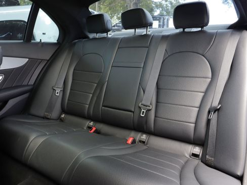 Used 2018 Mercedes-Benz C 300 Sedan image 10