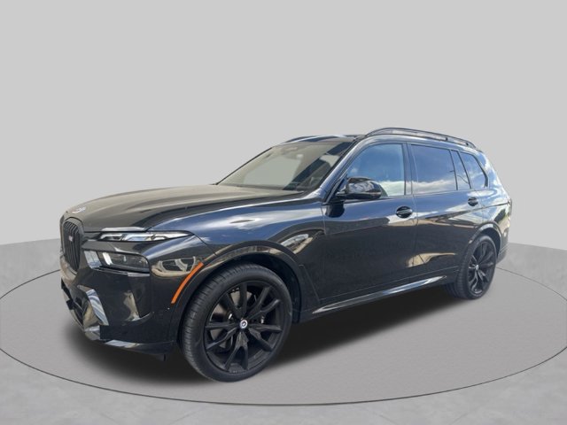 Used 2023 BMW X7 M60i AWD/4WD image 1