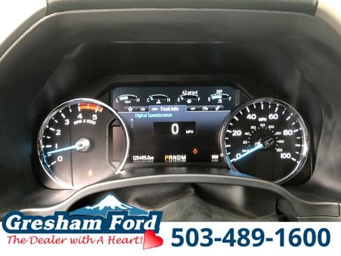 Certified 2022 Ford F350 Lariat w/ Tremor Off-Road Package AWD/4WD image 24