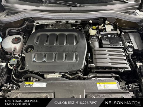 Used 2025 Volkswagen Tiguan SE R-Line AWD/4WD image 49