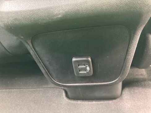 Used 2020 Chevrolet Equinox LT FWD image 26