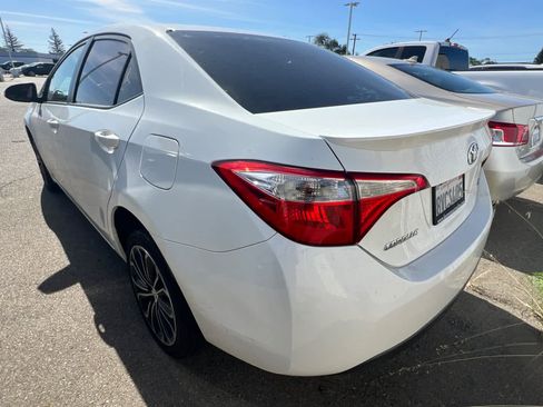Used 2015 Toyota Corolla S FWD image 6