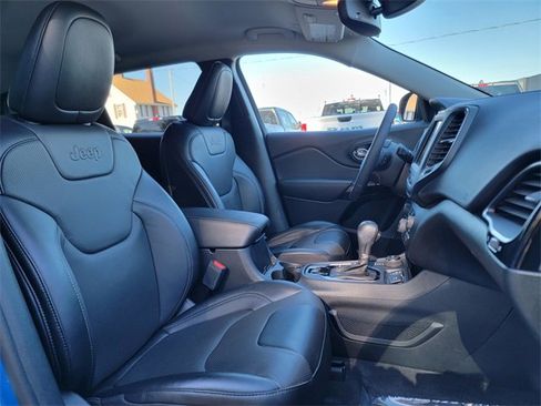 Certified 2023 Jeep Cherokee Altitude Lux image 24