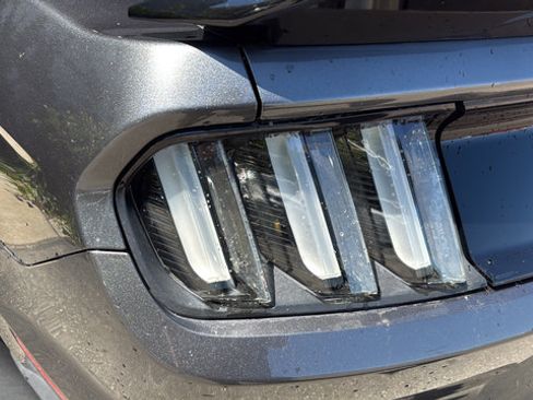 Used 2016 Ford Mustang GT Premium w/ Black Accent Package RWD image 29