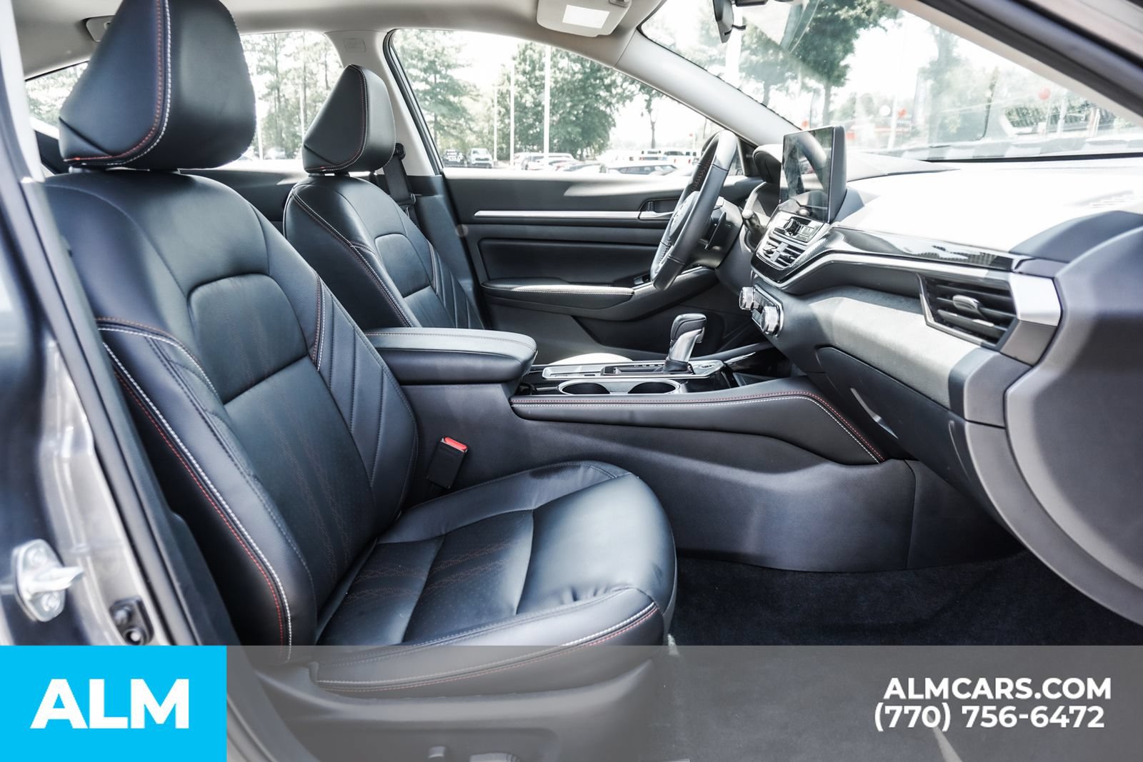Used 2024 Nissan Altima 2.5 SR w/ SR Premium Package AWD/4WD image 23