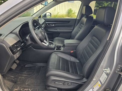 Used 2024 Honda CR-V EX-L image 12