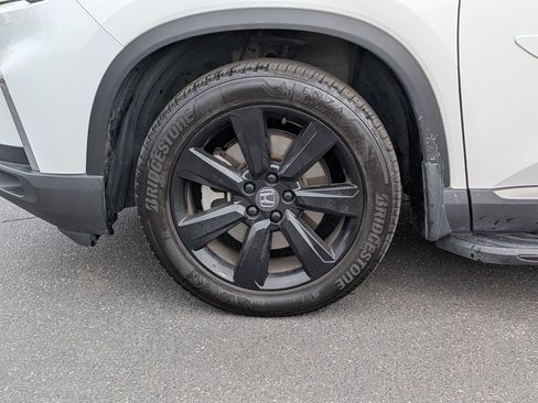 Certified 2023 Honda Pilot Elite image 13