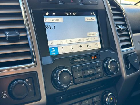 Used 2017 Ford F250 Lariat w/ Chrome Package image 23