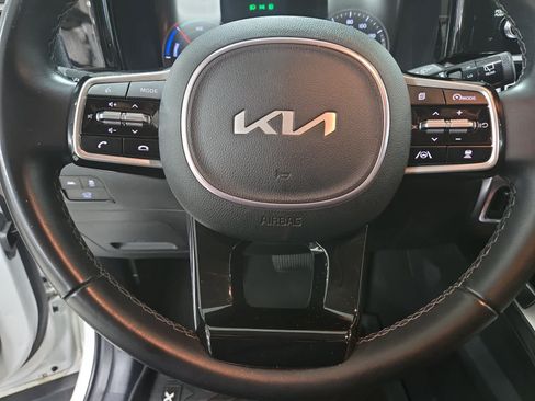 Used 2023 Kia Sorento EX AWD/4WD image 33